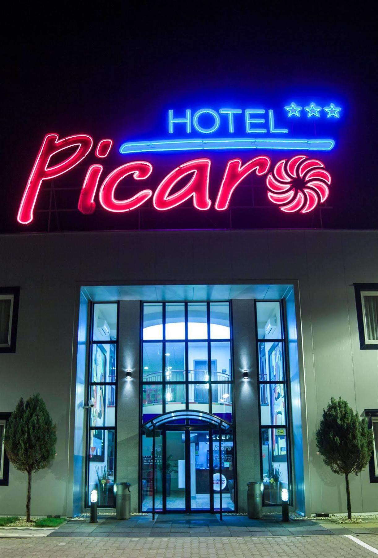Hotel Picaro Zarska Wies Polnoc A4 Kierunek Niemcy 兹戈热莱茨 外观 照片